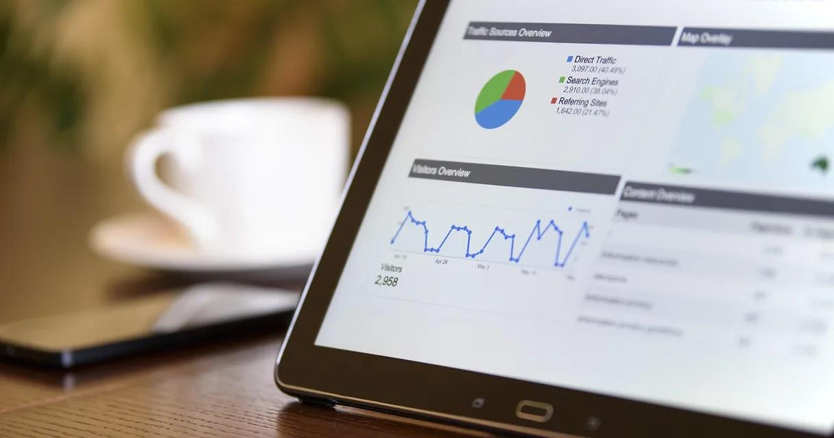 Impulsionar Reels ou comprar views, qual compensa